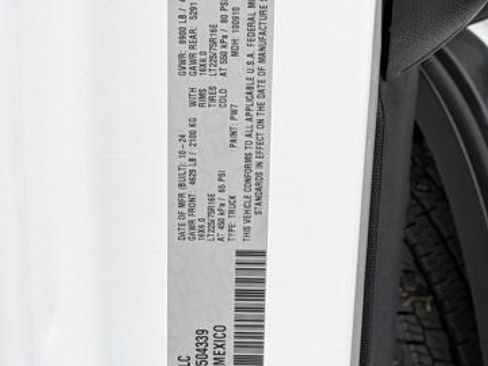 Used 2025 RAM ProMaster 2500 w/ Convenience Group FWD image 25