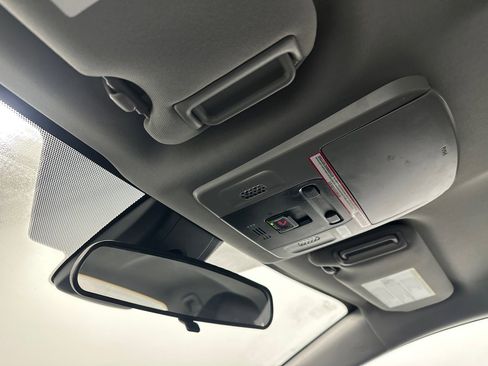 Used 2023 Toyota Camry SE image 28