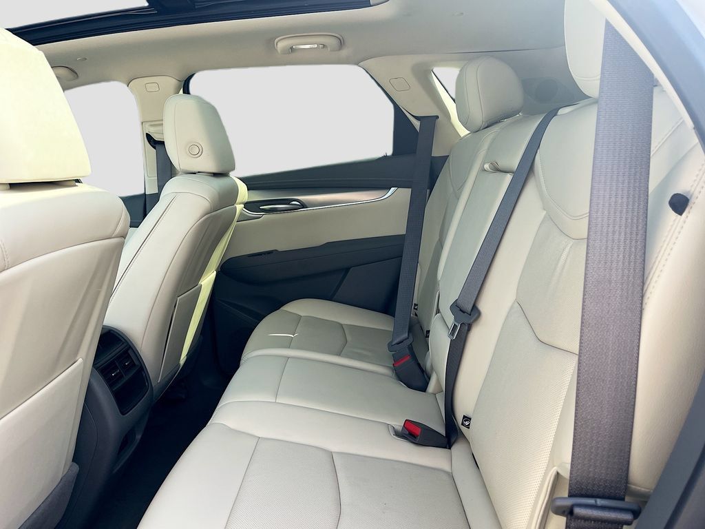 Used 2024 Cadillac XT5 Premium Luxury FWD image 26
