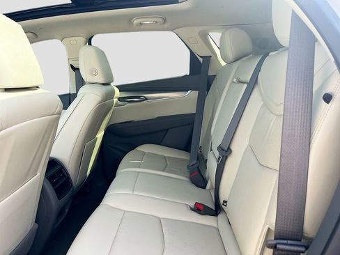 Used 2024 Cadillac XT5 Premium Luxury FWD image 26