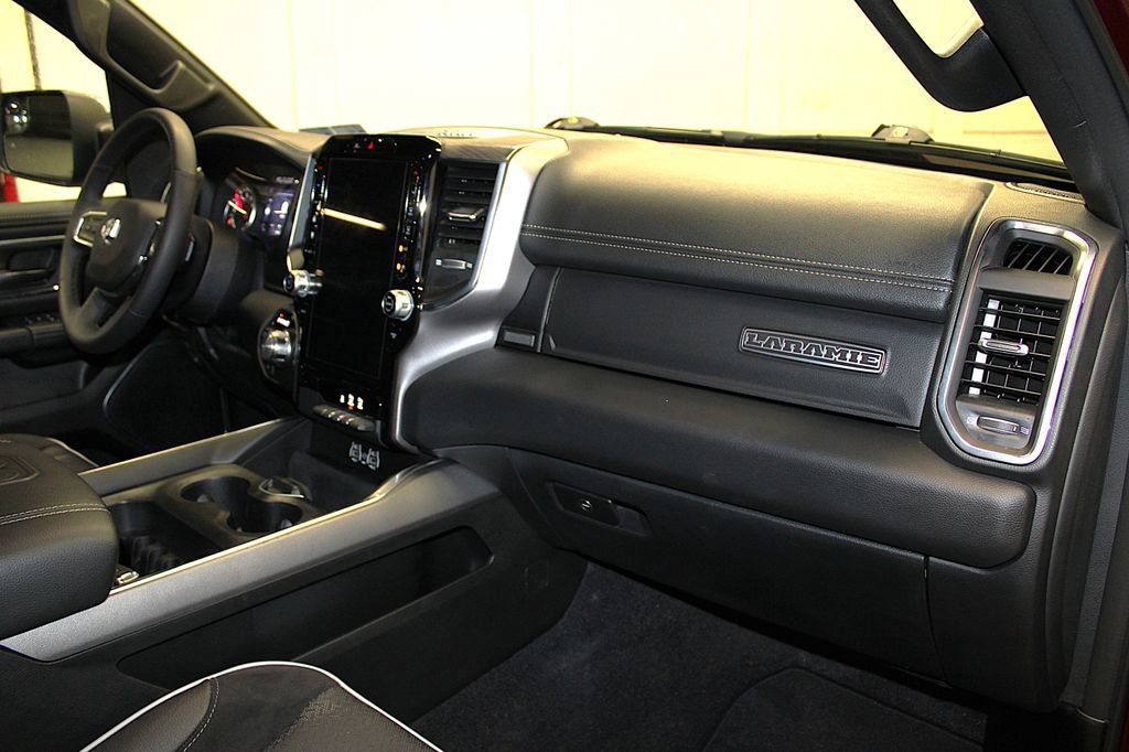 Certified 2026 RAM 1500 Laramie AWD/4WD image 31