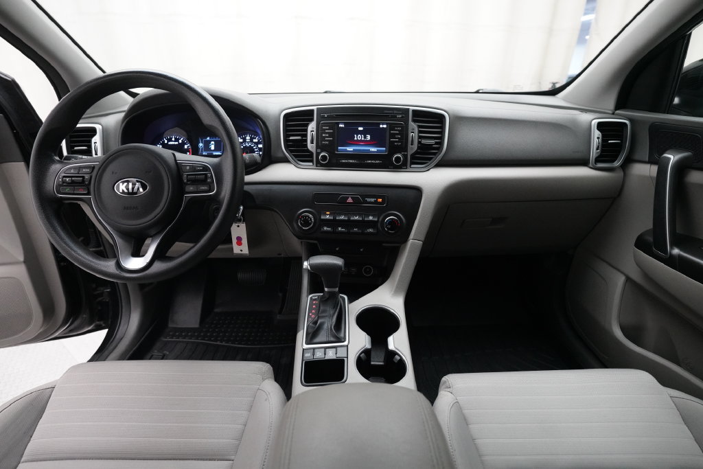 Used 2017 Kia Sportage LX w/ LX Popular Package AWD/4WD image 5