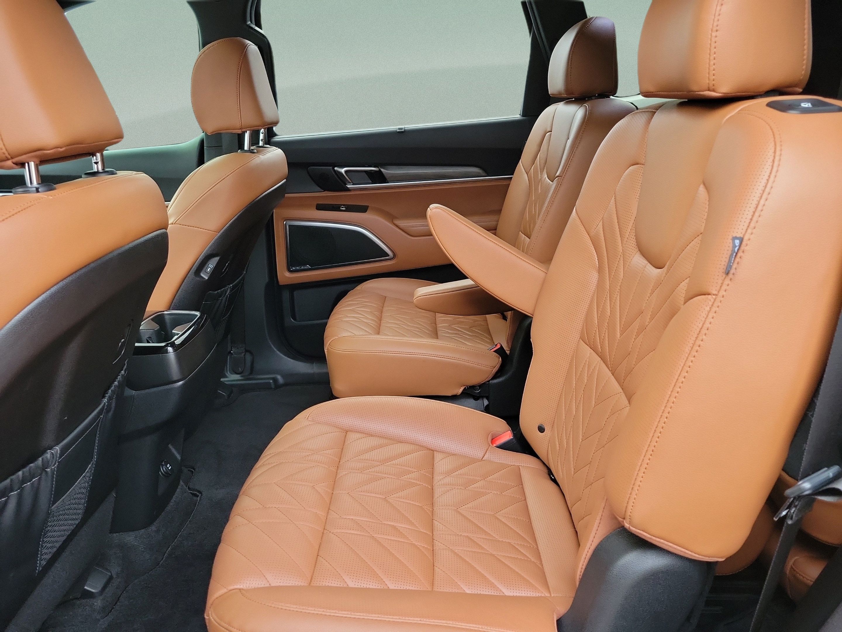Certified 2025 Kia Telluride SX X-Line AWD/4WD image 7