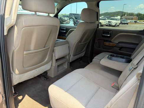 Used 2014 GMC Sierra 1500 SLE w/ SLE Value Package AWD/4WD image 18