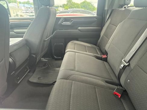 Used 2024 Chevrolet Silverado 2500 LT AWD/4WD image 19