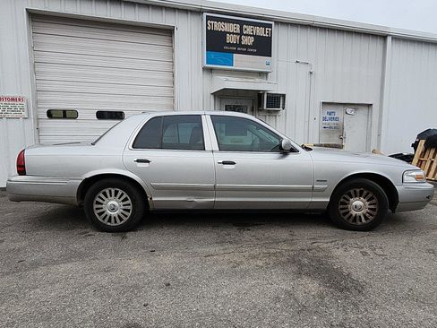 Used 2006 Mercury Grand Marquis LS image 6