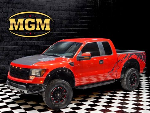 Used 2010 Ford F150 Raptor image 1