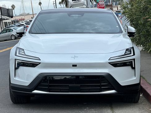 Used 2026 Polestar Polestar 4 AWD/4WD image 10