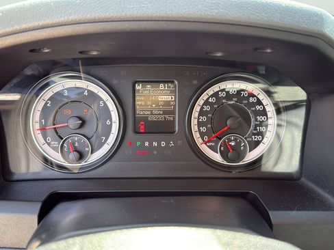 Used 2016 RAM 1500 Express RWD image 10