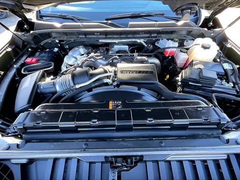 Used 2024 GMC Sierra 3500 Denali w/ Technology Package image 31