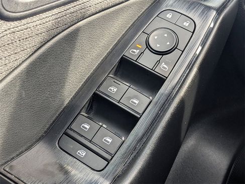 Used 2023 Nissan Rogue S image 20