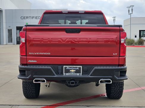 Used 2024 Chevrolet Silverado 1500 LT Trail Boss w/ LT Trail Boss Premium Package image 9