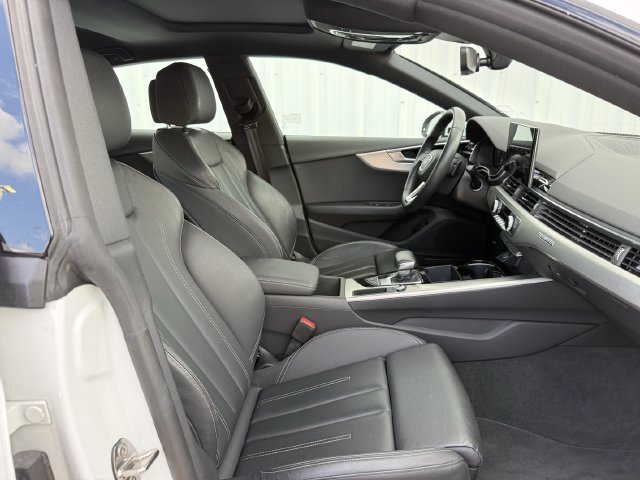 Used 2025 Audi A5 2.0T Premium AWD/4WD image 28