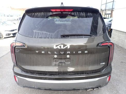 Certified 2023 Kia Telluride SX X-Line image 3