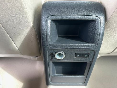 Used 2014 Volkswagen Jetta SE image 10