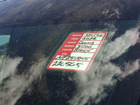 Used 2022 Chevrolet Silverado 3500 LTZ w/ LTZ Texas Edition image 18