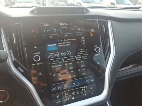 Used 2024 Subaru Outback Limited image 17