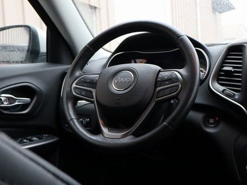 Used 2021 Jeep Cherokee Latitude Lux image 39