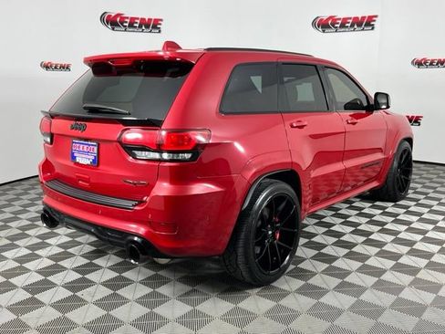 Used 2018 Jeep Grand Cherokee SRT AWD/4WD image 3