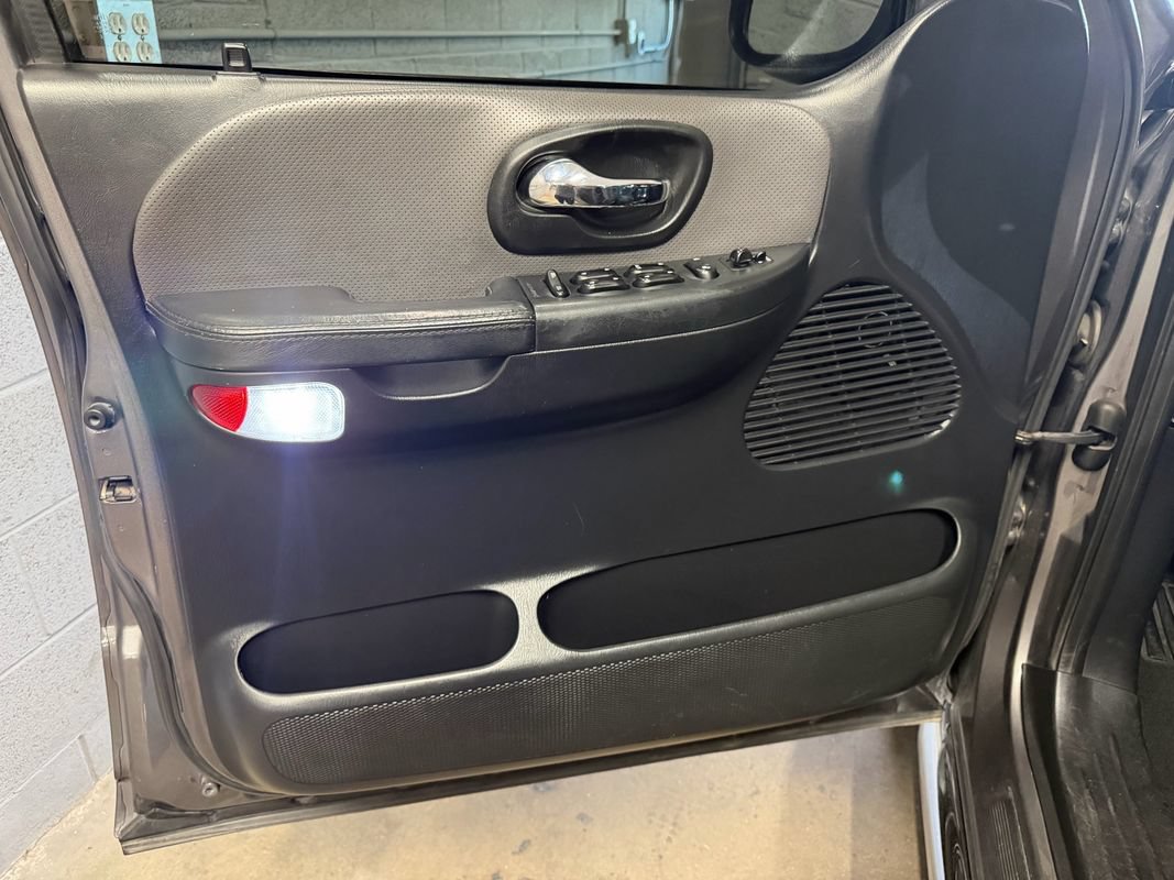 Used 2002 Ford F150 Harley-Davidson RWD image 19