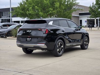 New 2026 Kia Sportage LX