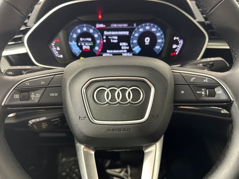 Used 2025 Audi Q3 2.0T Premium w/ Convenience Package image 21
