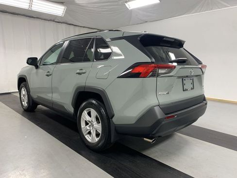 Used 2020 Toyota RAV4 XLE w/ All Weather Liner Package AWD/4WD image 4