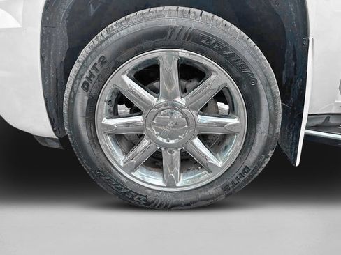 Used 2013 GMC Yukon Denali AWD/4WD image 10