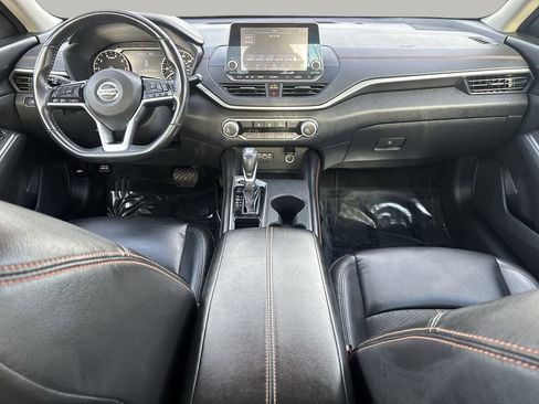 Used 2021 Nissan Altima 2.5 SR image 12