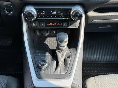 Certified 2023 Toyota RAV4 XLE w/ Convenience Package AWD/4WD image 13