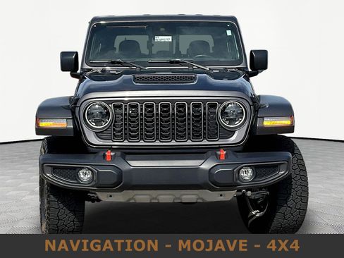 Used 2024 Jeep Gladiator Mojave w/ Convenience Group AWD/4WD image 2