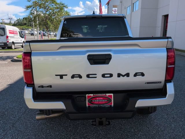 Certified 2025 Toyota Tacoma TRD Off-Road AWD/4WD image 5
