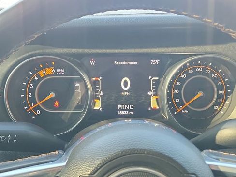 Used 2022 Jeep Gladiator Overland image 27