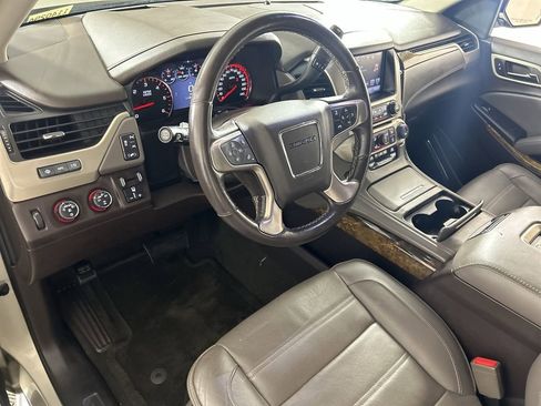 Used 2016 GMC Yukon Denali w/ Open Road Package image 13
