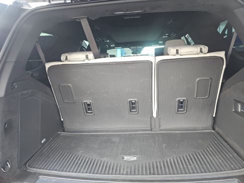 Used 2025 Cadillac Escalade V w/ LPO, ONYX Package image 24