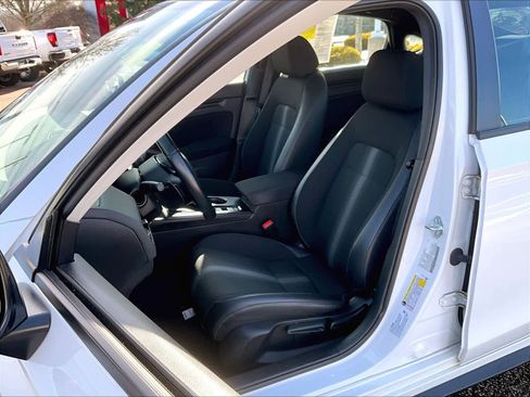 Used 2022 Honda Civic Sport image 10