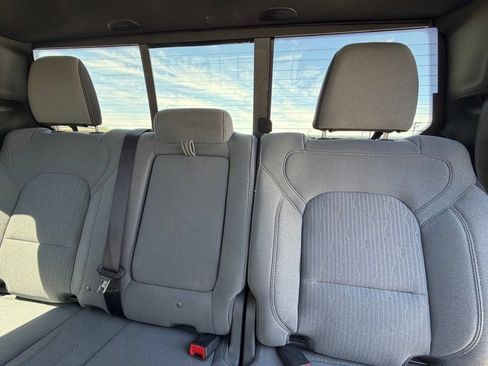 Used 2021 RAM 1500 Big Horn AWD/4WD image 9