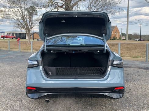 New 2026 Nissan Sentra SR w/ Floor Mat Package image 5