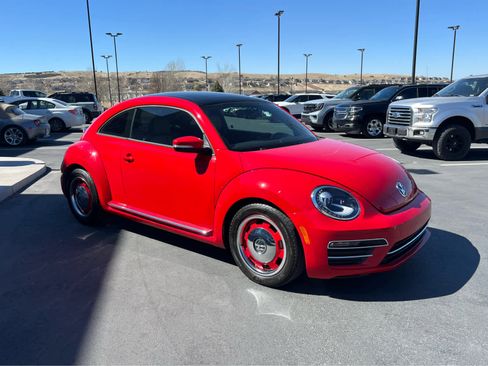 Used 2018 Volkswagen Beetle 2.0T Coast image 5