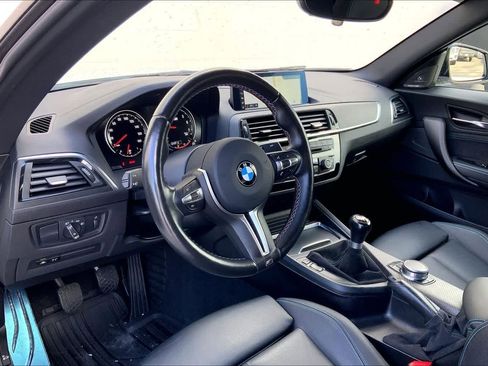 Used 2018 BMW M2 w/ Executive Package RWD image 3
