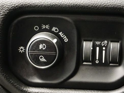 Used 2022 RAM 1500 Laramie image 26