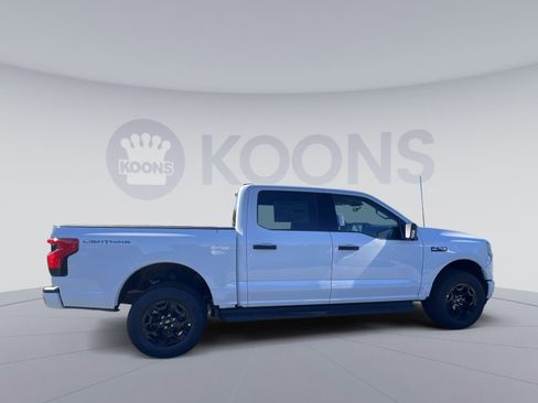 New 2025 Ford F150 Lightning XLT image 8