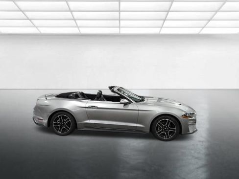 Used 2020 Ford Mustang Premium RWD image 10