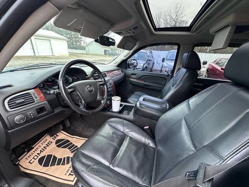 Used 2007 Chevrolet Tahoe LT w/ LT Preferred Equipment Group image 10