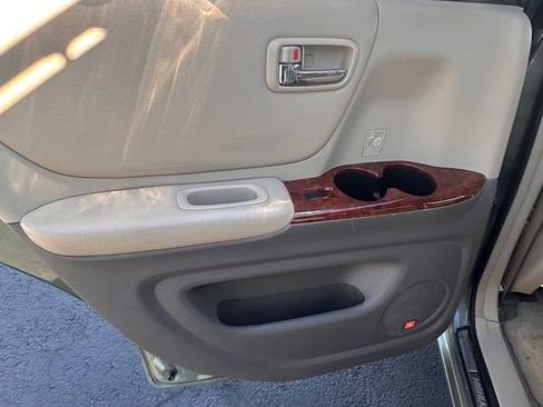 Used 2007 Toyota Highlander V6 image 10