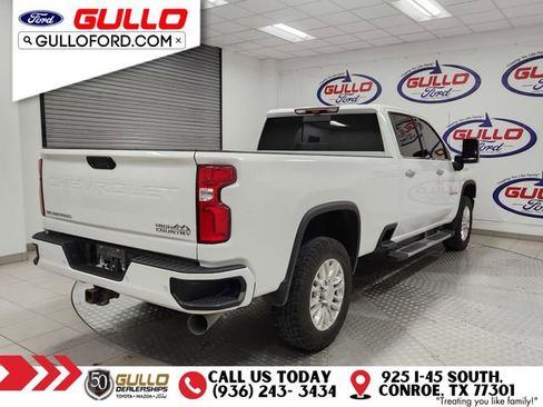 Used 2023 Chevrolet Silverado 3500 High Country w/ Z71 Off-Road Package image 7