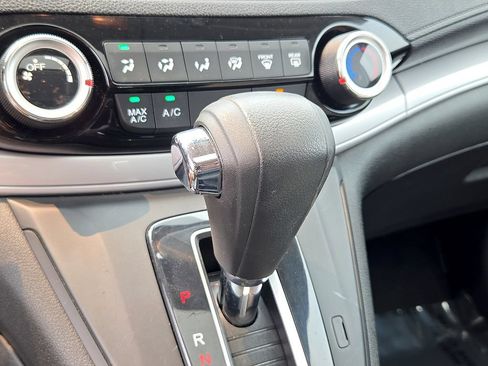 Used 2015 Honda CR-V EX image 16