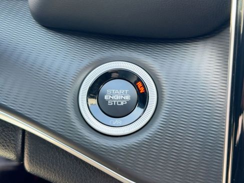 New 2025 Jeep Grand Cherokee Laredo X image 26