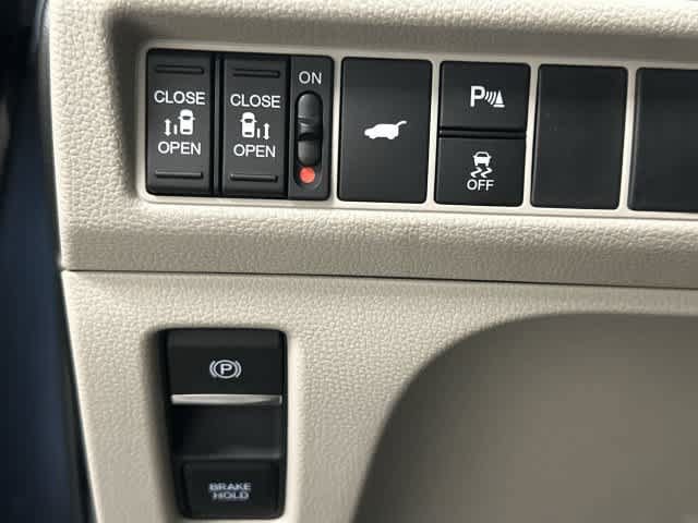 New 2027 Honda Odyssey Touring image 19