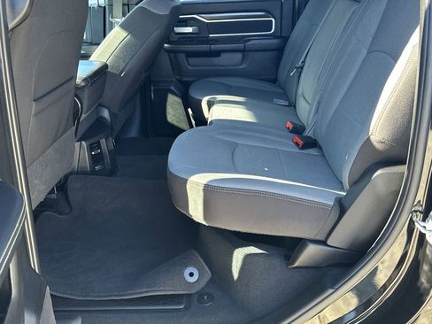 Used 2024 RAM 2500 Big Horn w/ Bed Utility Group image 21